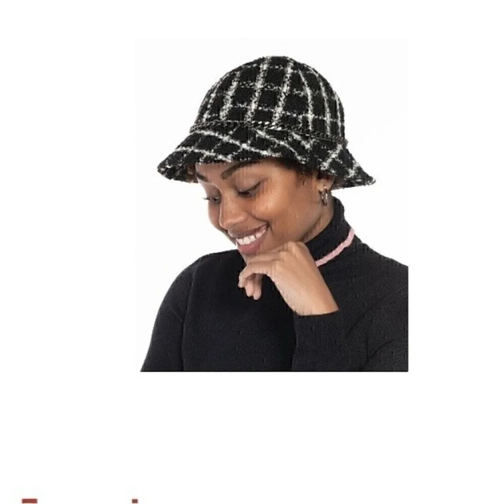 INC Chain Tweed Black Hold White Trim Chain Winter Cloche Hat NEW